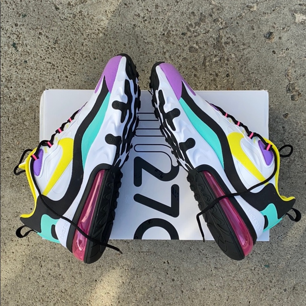 🦄Nike Air Max 270 React🦄 (BRAND NEW) - Picture 5 of 8